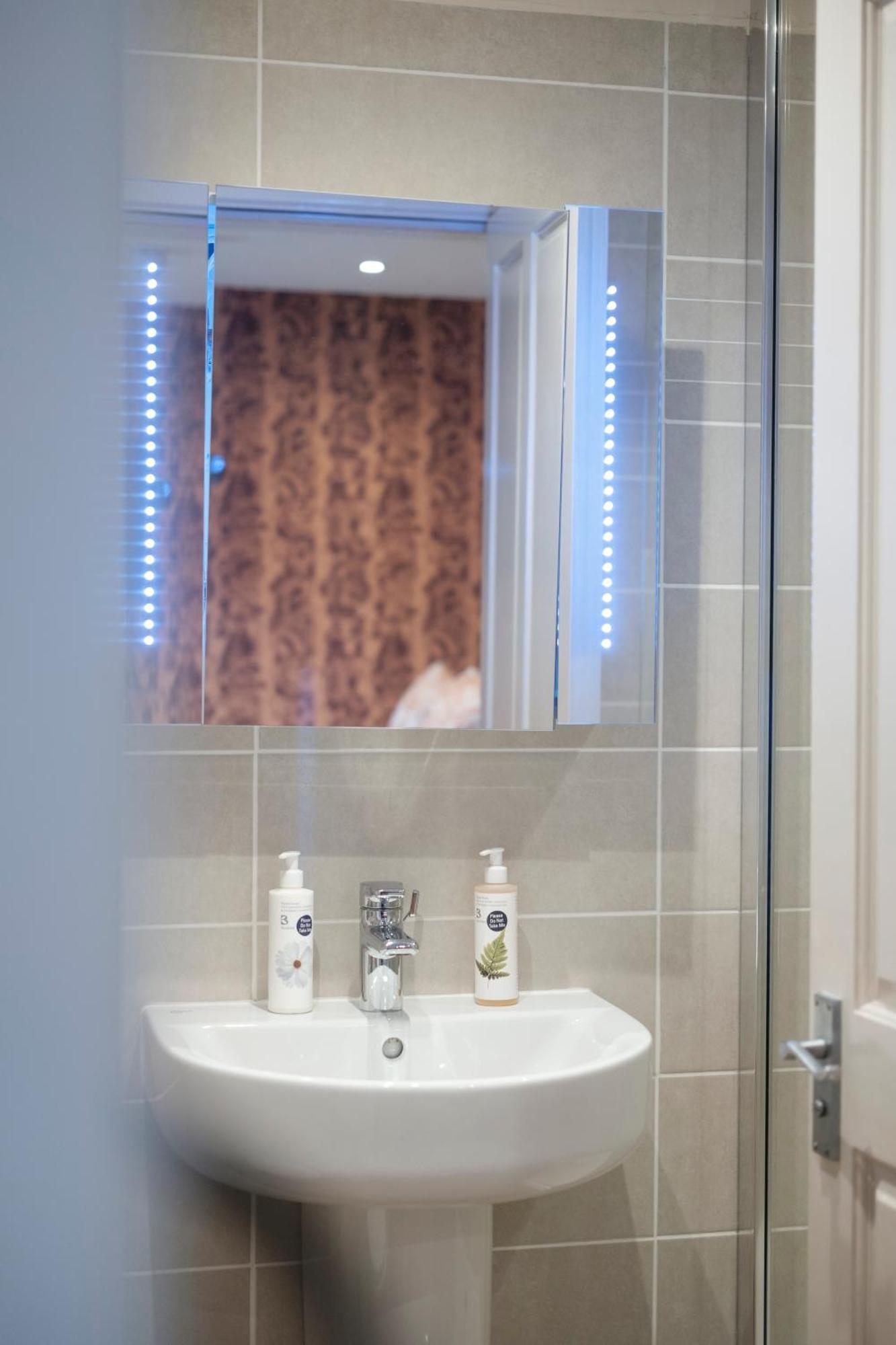 The Close Hotel Тетбері Номер фото